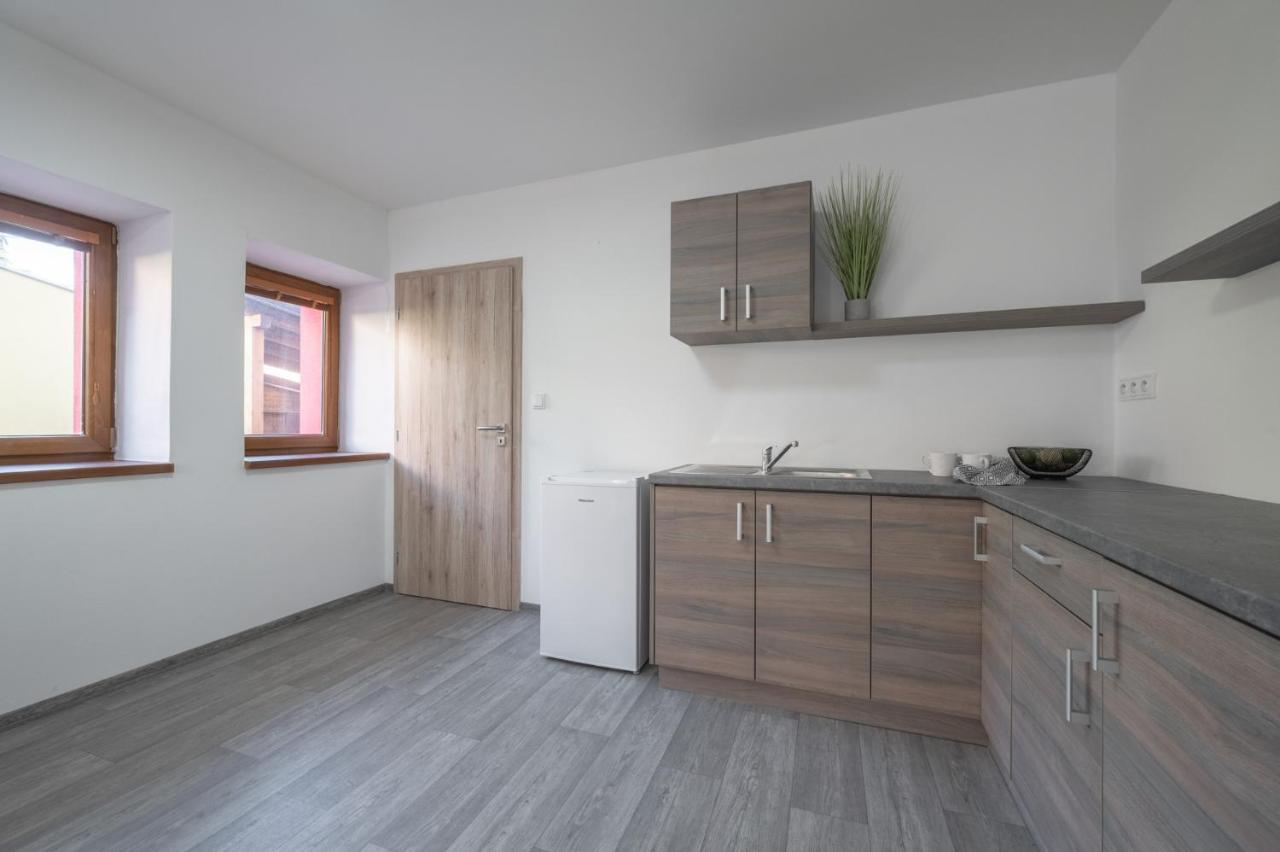Pohoda Salas U Velehradu-2 Apartmany Uherske Hradiste Exterior photo